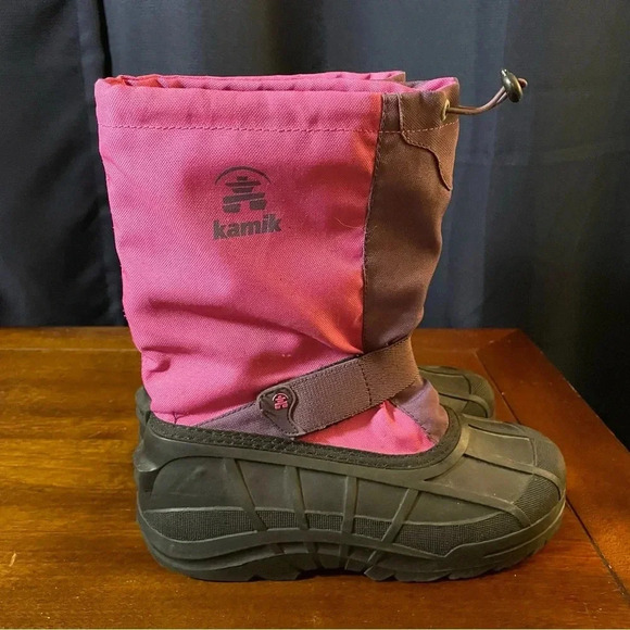 KAMIK // Kids Waterbug Winter Boots - Size 5 - Picture 1 of 6